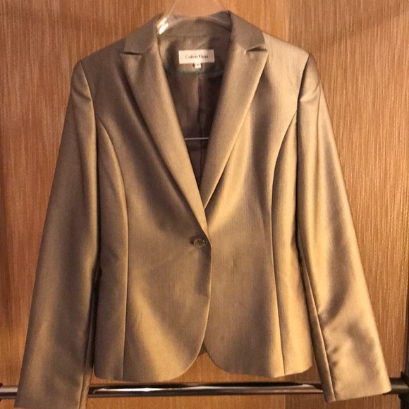 FINAL! Must go by 8/15 3 Piece Calvin Klein suit. - Picture 4 of 4